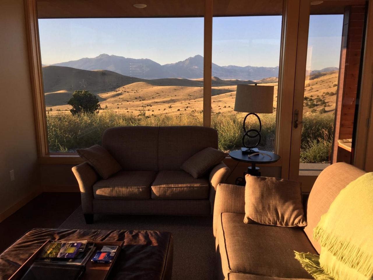Erik'S Ranch Villa Hoffman ภายนอก รูปภาพ